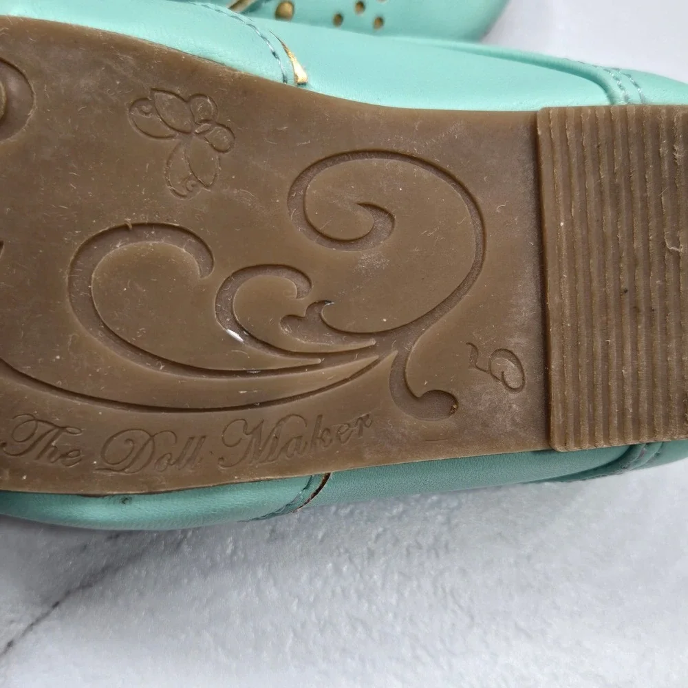 The Doll Maker Oxford Shoes Girls Size 5 Mint Green Gold Floral Cutout Dress